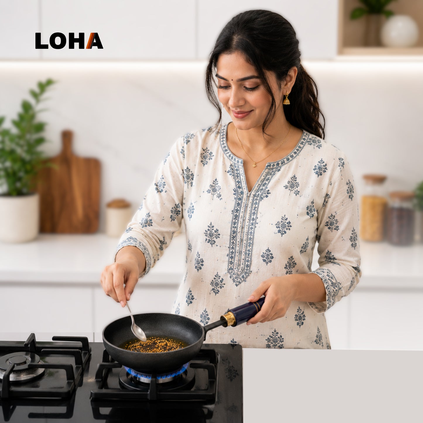 Loha Pre-Seasoned Tadka Pan, Compatible with Gas | Toxin-Free, Chemical Coating-Free