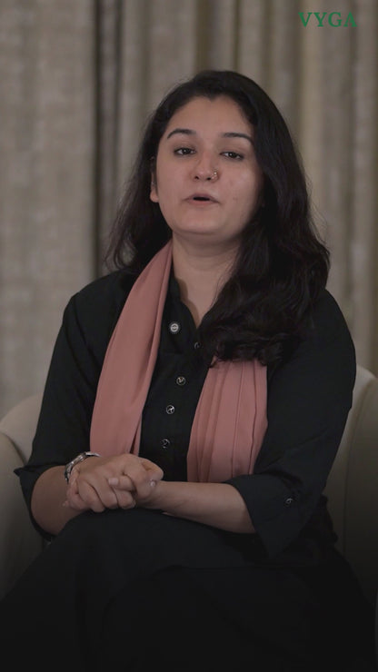 Vyga Handmade Teak Wood Coconut Scraper – Handcrafted in Kerala 🥥✨